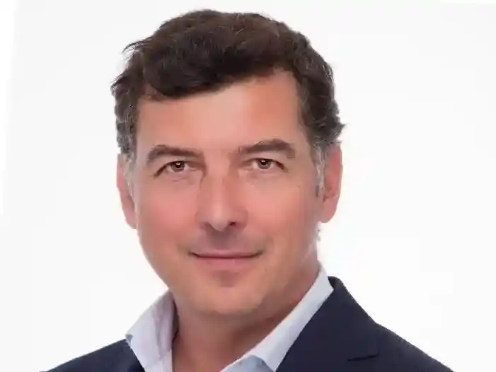 Sébastien Le Fol recruté pour créer le média européen de <em>l’Express</em> Sébastien Le Fol recruté pour créer le média européen de <em>l’Express</em>